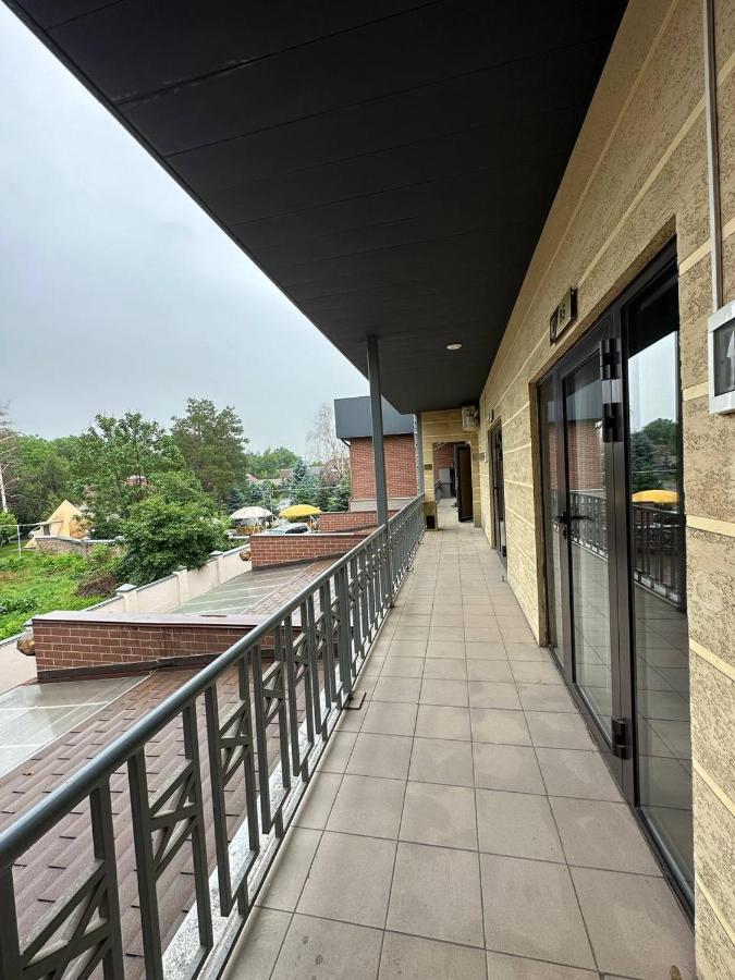 Gоlden Dragon Villa Hotel Bishkek Ngoại thất bức ảnh
